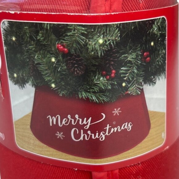 Holiday Style Christmas Tree Collar Red Up to 6 ft Tree New - Picture 3 of 6